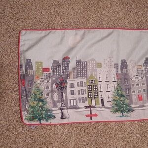 Table Runner with Christmas Scene